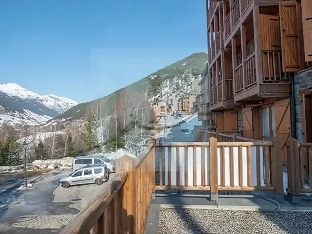 Appartement compact avec ascenseur à vendre à Soldeu - Incles