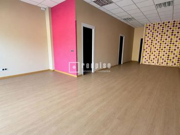 Business premises to rent in de Jacinto Benavente