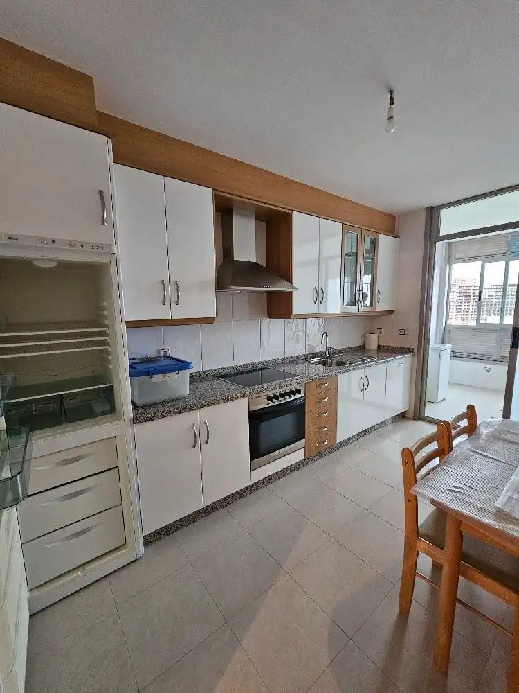 Flat for rent in Bulevar - Puerta Mítica