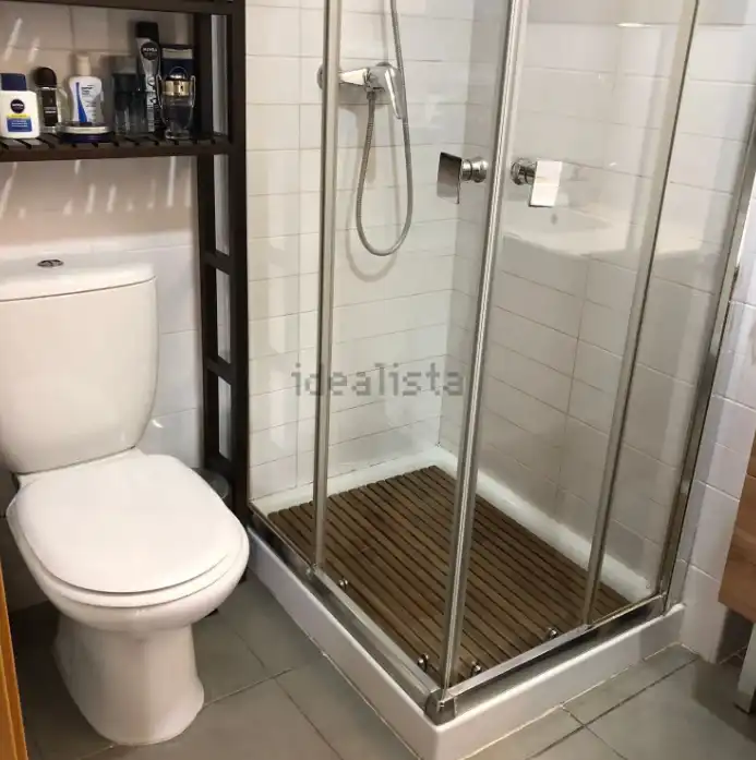 Baño de Piso de alquiler en Valencia con Aire acondicionado, Calefacción y Horno