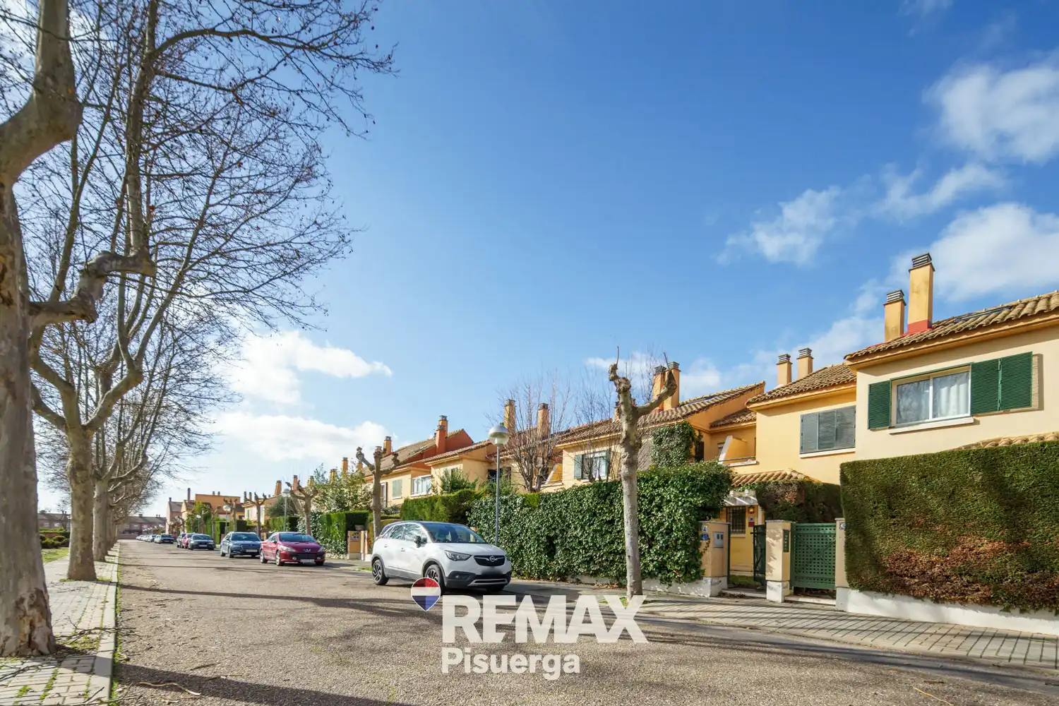 Vista exterior de Casa o chalet en venta en Simancas con Calefacción, Terraza y Trastero