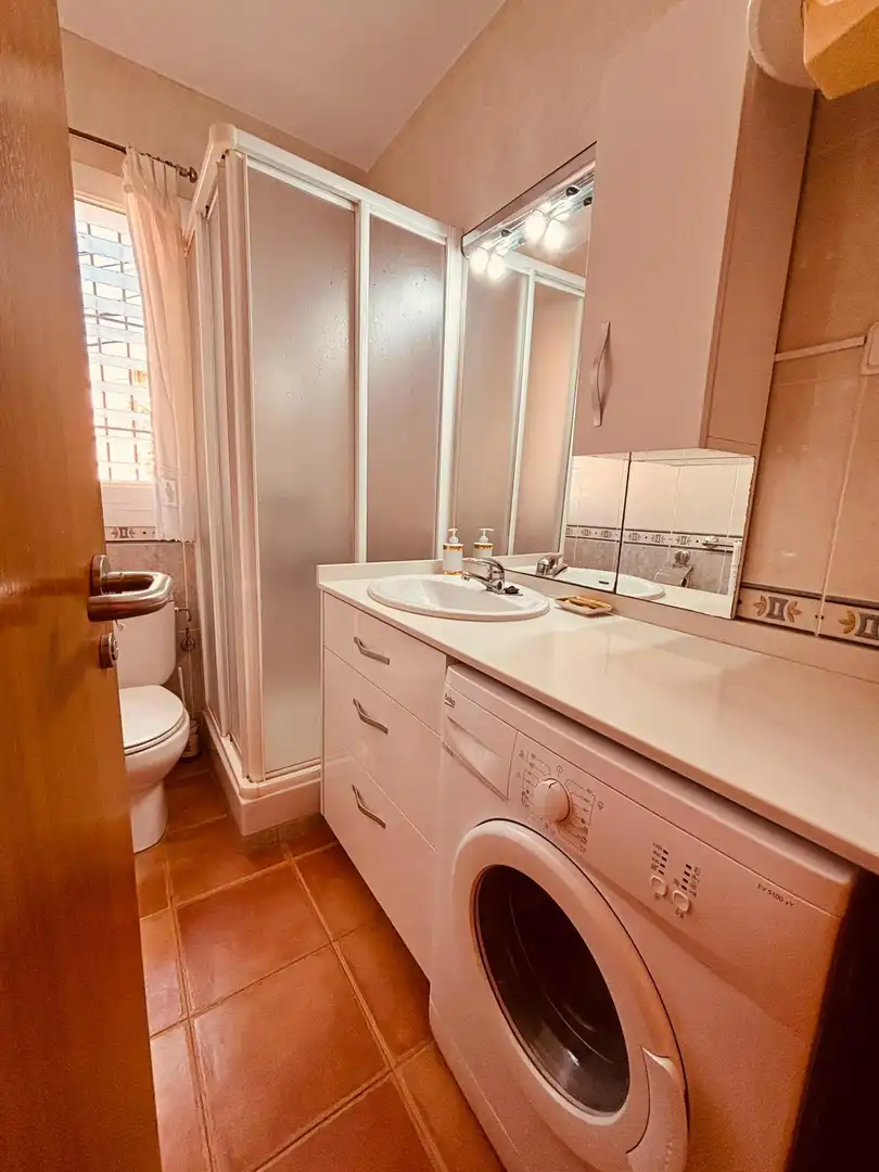 Badezimmer von Wohnungen zum Verkauf in Cartagena mit Klimaanlage, Heizung und Terrasse