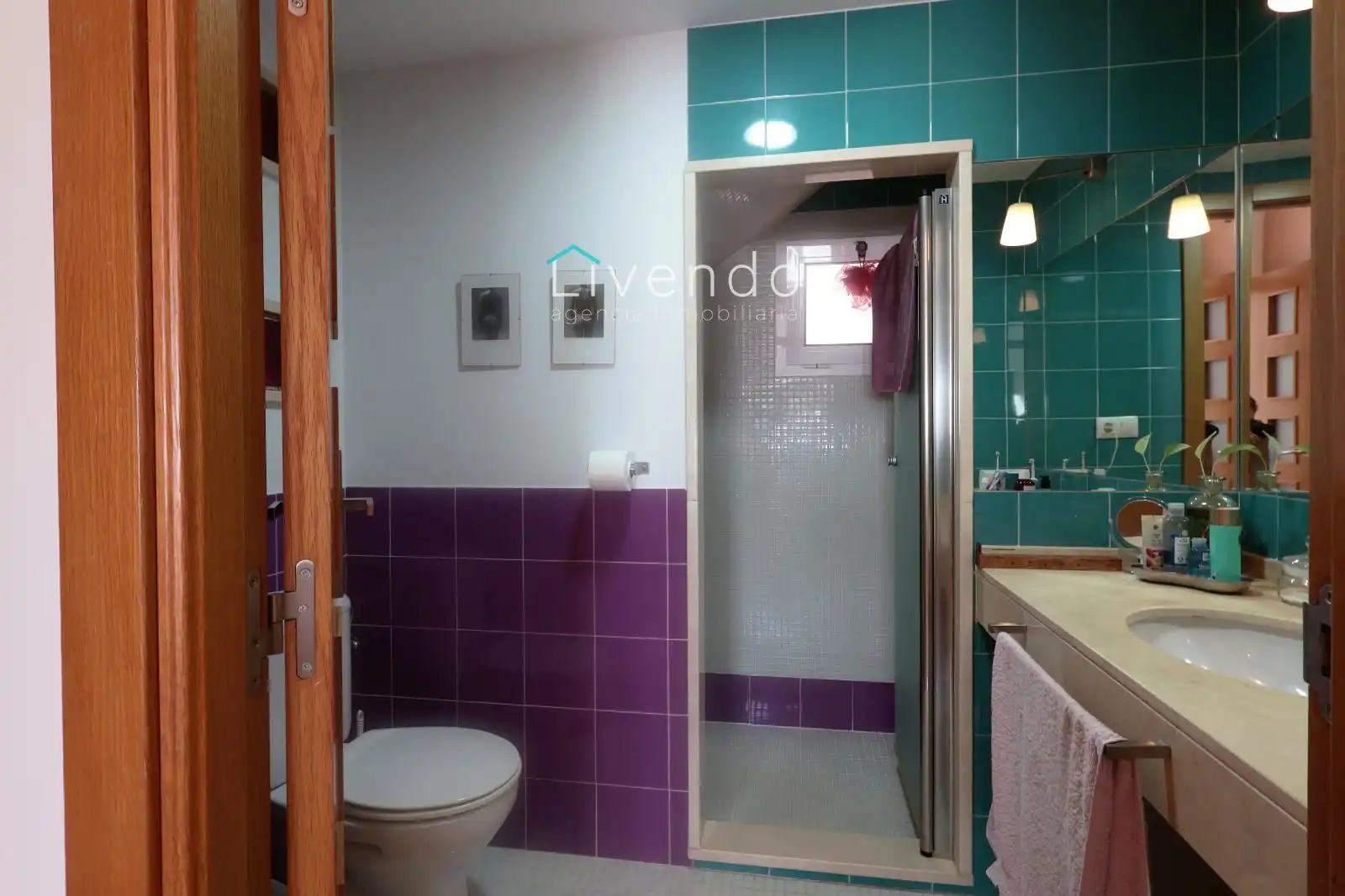 Badezimmer von Maisonette zum Verkauf in San Fernando mit Klimaanlage und Terrasse