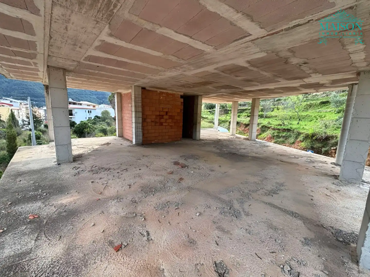 Casa adosada en venda en Eslida