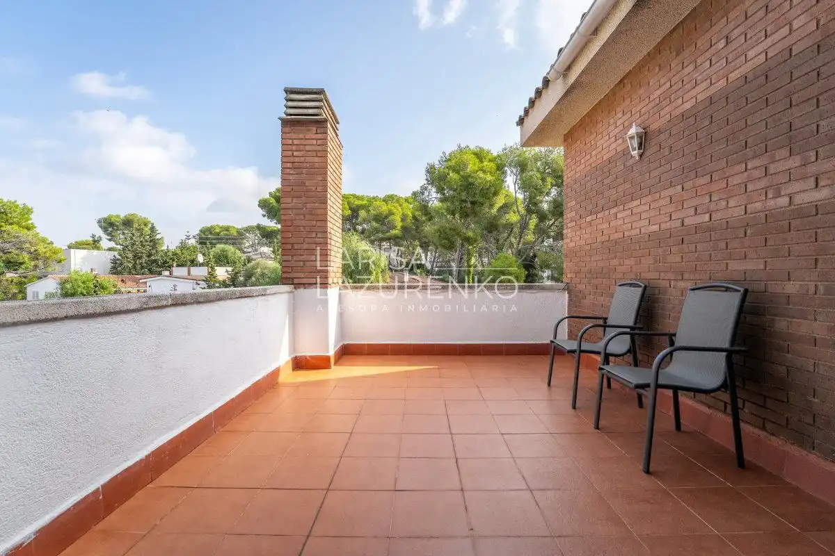 Terrassa de Casa o xalet en venda en Tarragona amb Aire condicionat, Calefacció i Jardí privat