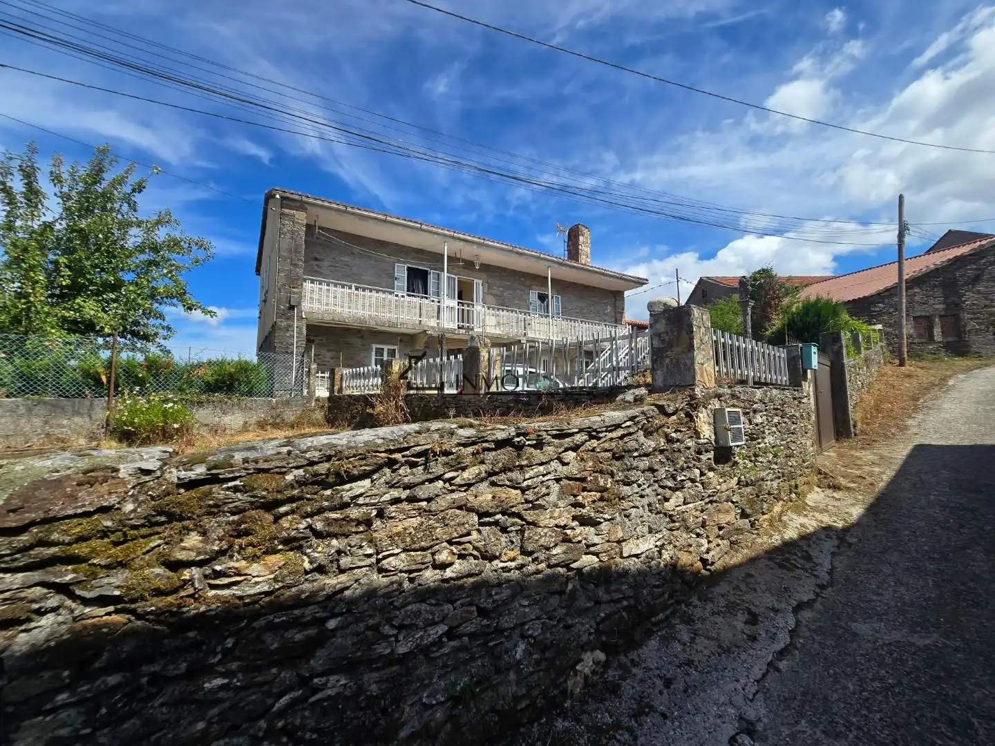 Vista exterior de Casa o xalet en venda en Forcarei amb Calefacció, Jardí privat i Terrassa