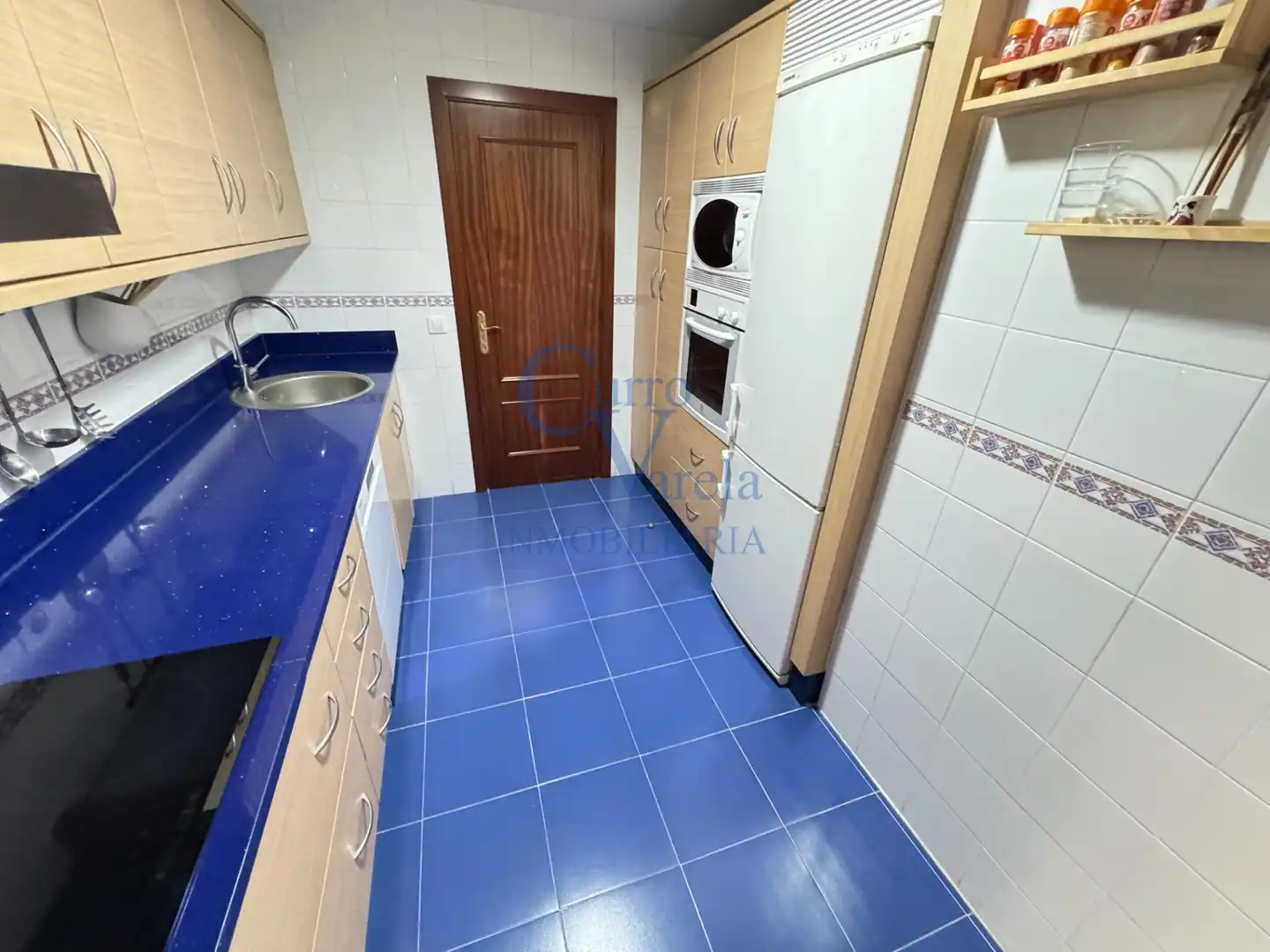 Kitchen of Flat for sale in Dos Hermanas  with Air Conditioner, Heating and Furnished