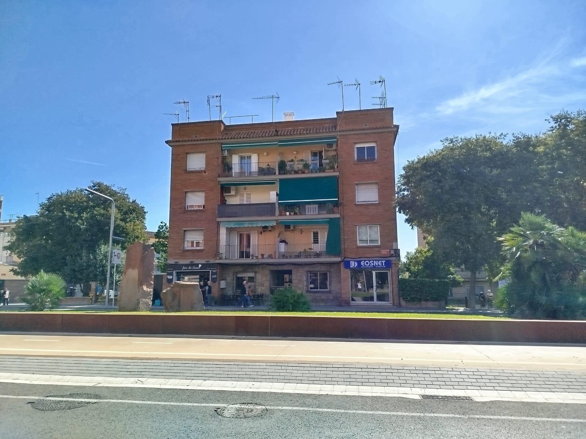 Vista exterior de Apartamento en venta en Gavà