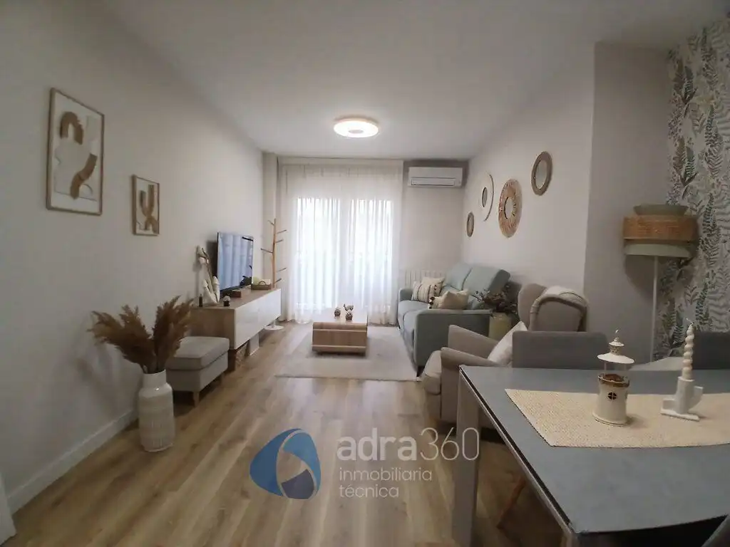 Piso con ascensor en venta en Gran Vía Juan Carlos I, imagen 5