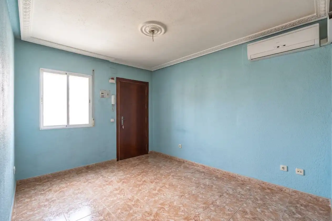 Flat for sale in Calle San Basilio, Pradolongo