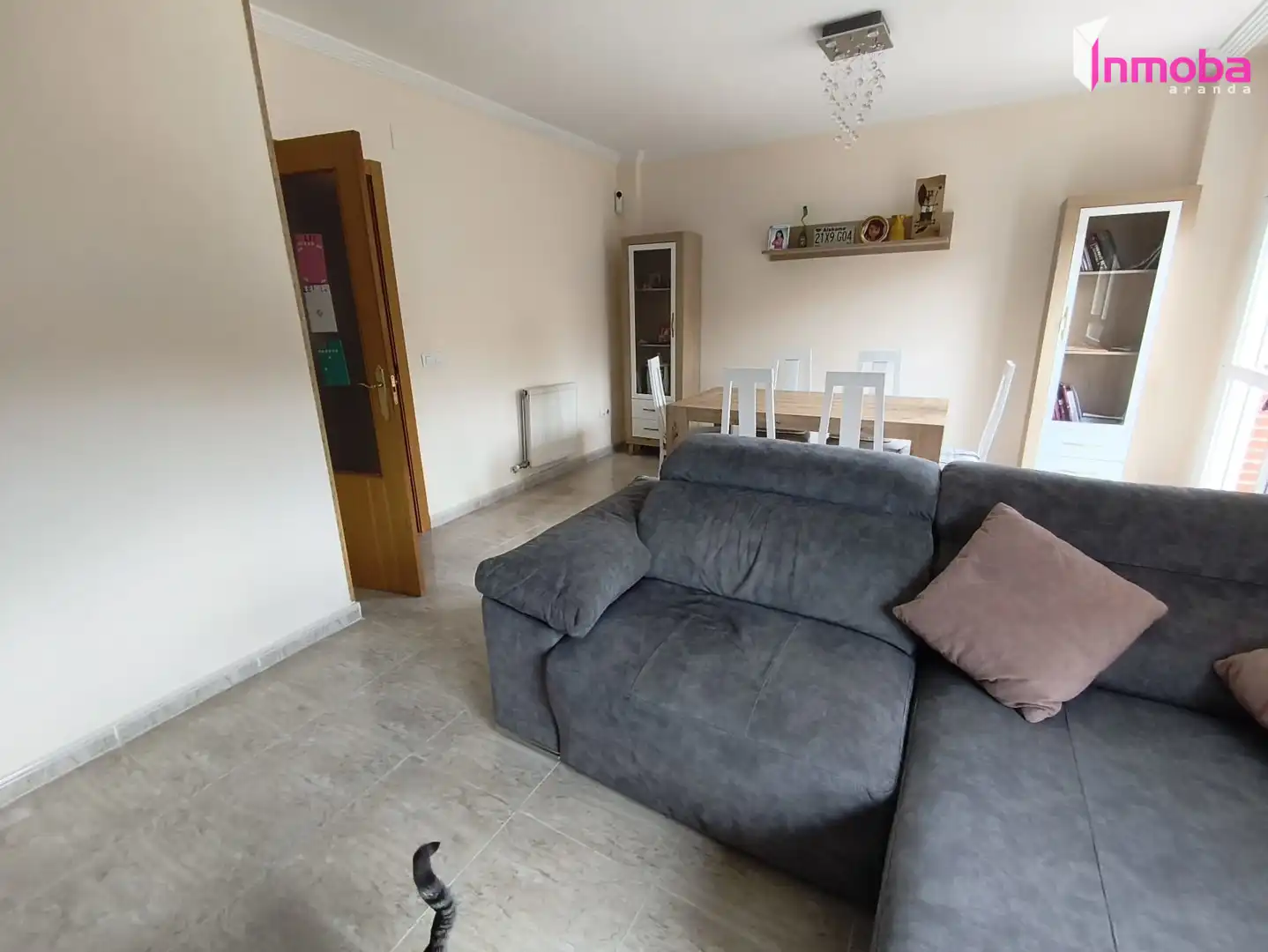 Sala de estar de Casa adosada en venta en Aranda de Duero con Calefacción y Jardín privado