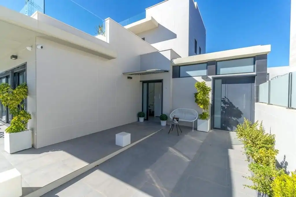 Villa mit Terrasse zum Verkauf in Calle Ana Maria Matute, imagen 25