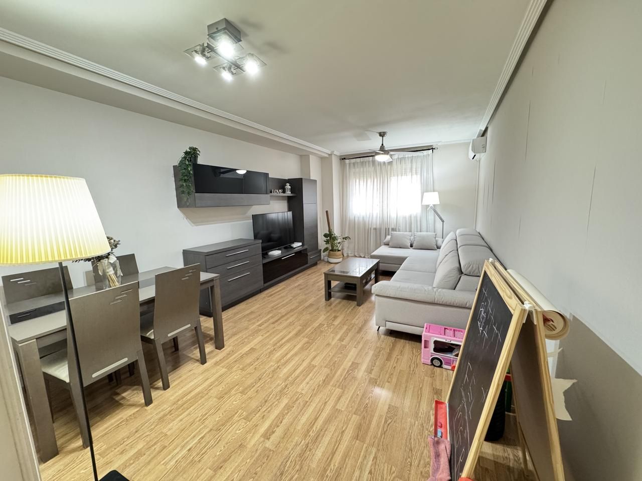 Living room of Duplex for sale in Parla  with Air Conditioner, Heating and Terrace