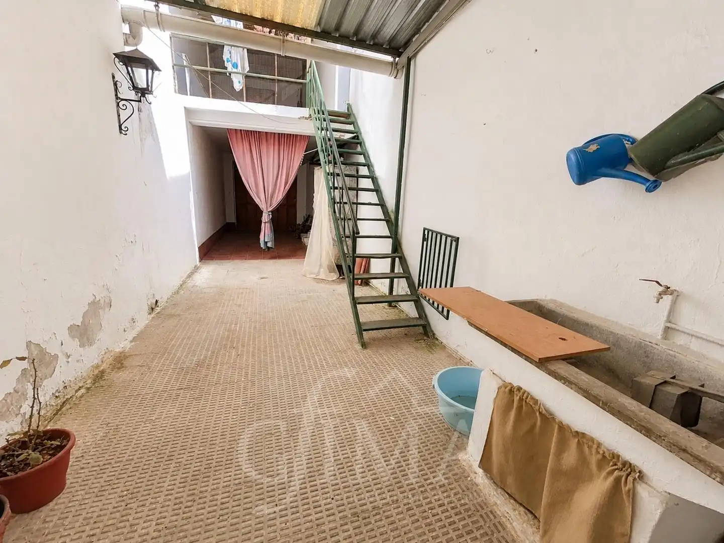 Houses for sale in Tomelloso  with Heating, Storage room and Furnished