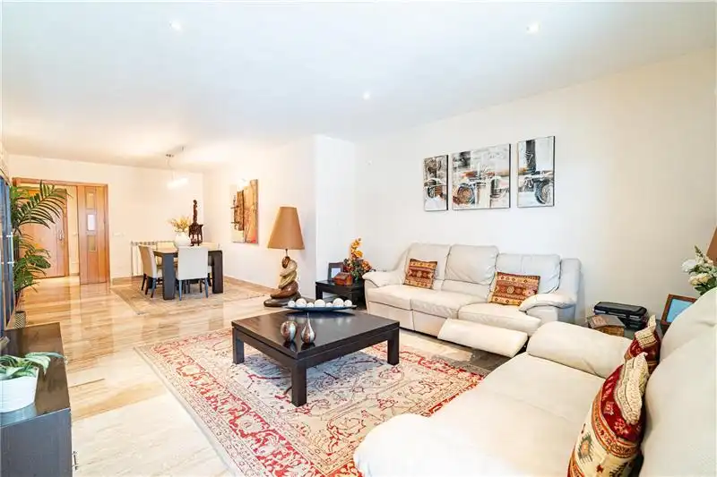 Sala de estar de Piso en venta en  Palma de Mallorca con Aire acondicionado, Terraza y Piscina comunitaria