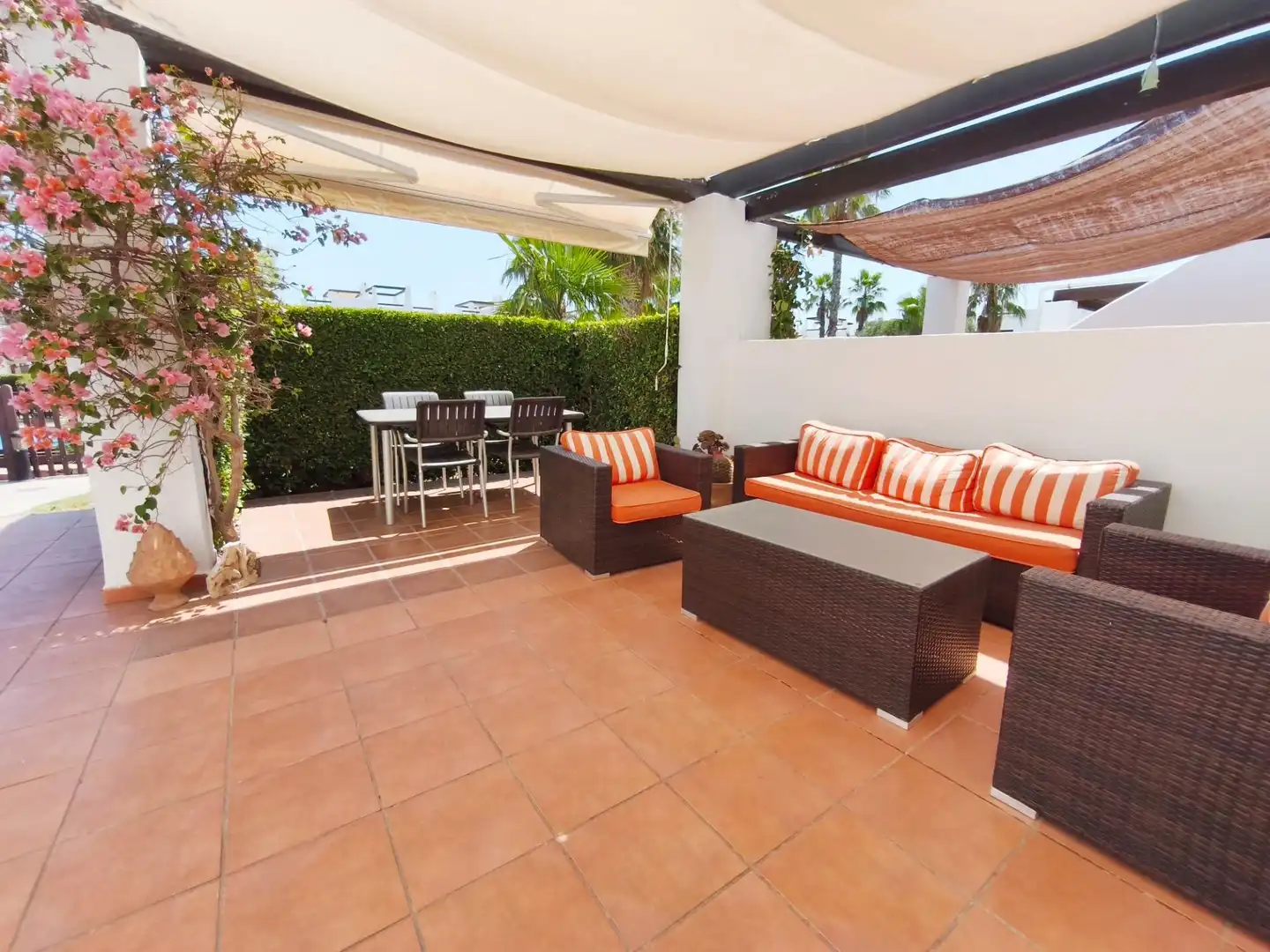 Habitatge amb piscina en venda a Calle JARDIN 10