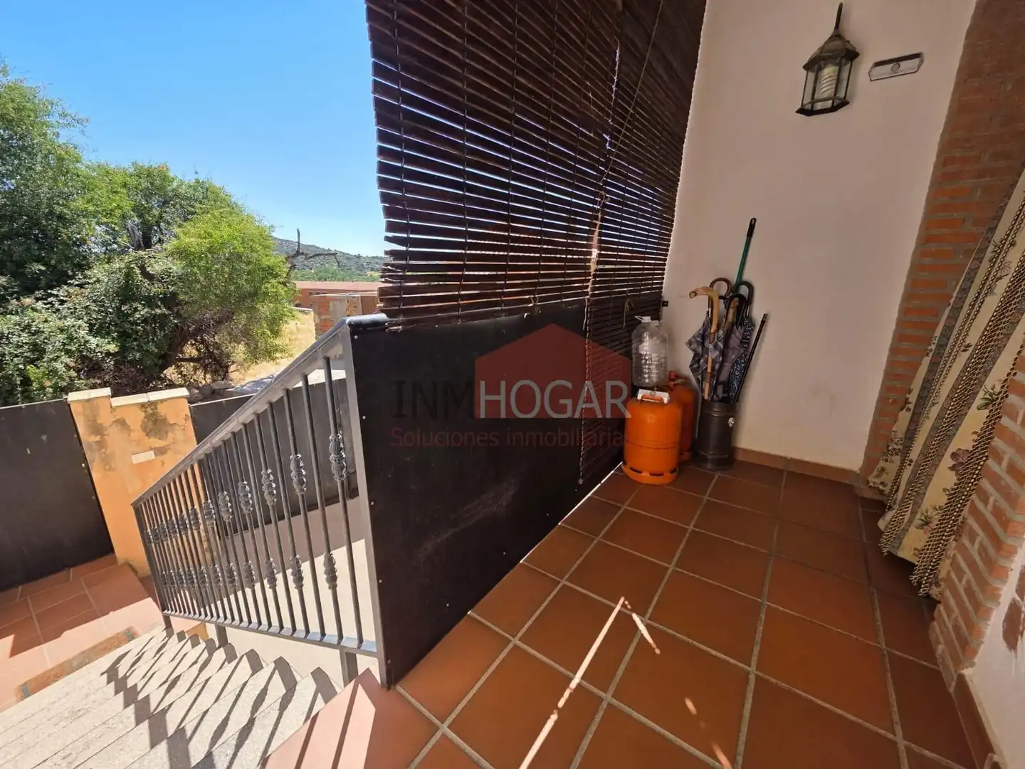 Terrassa de Casa adosada en venda en Navalmoral amb Aire condicionat, Calefacció i Moblat