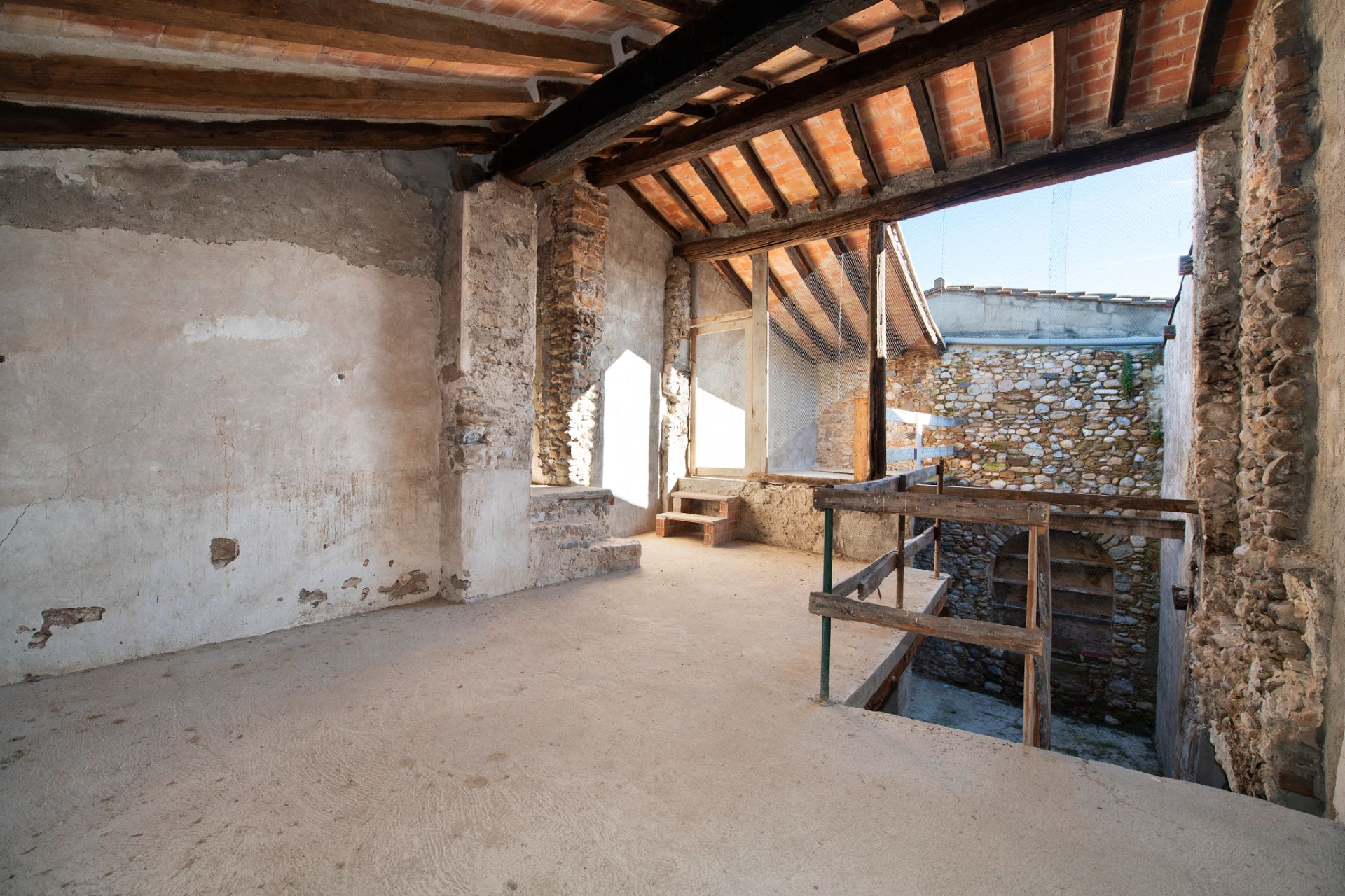 Country house for sale in Crespià