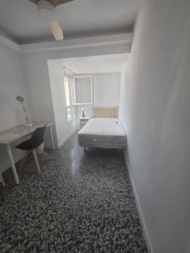 Piso con terraza en alquiler en Carrer el Camí, imagen 6