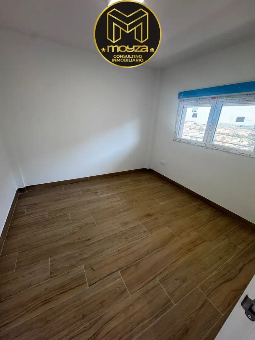 Piso con terraza en venta en Hospital, imagen 10