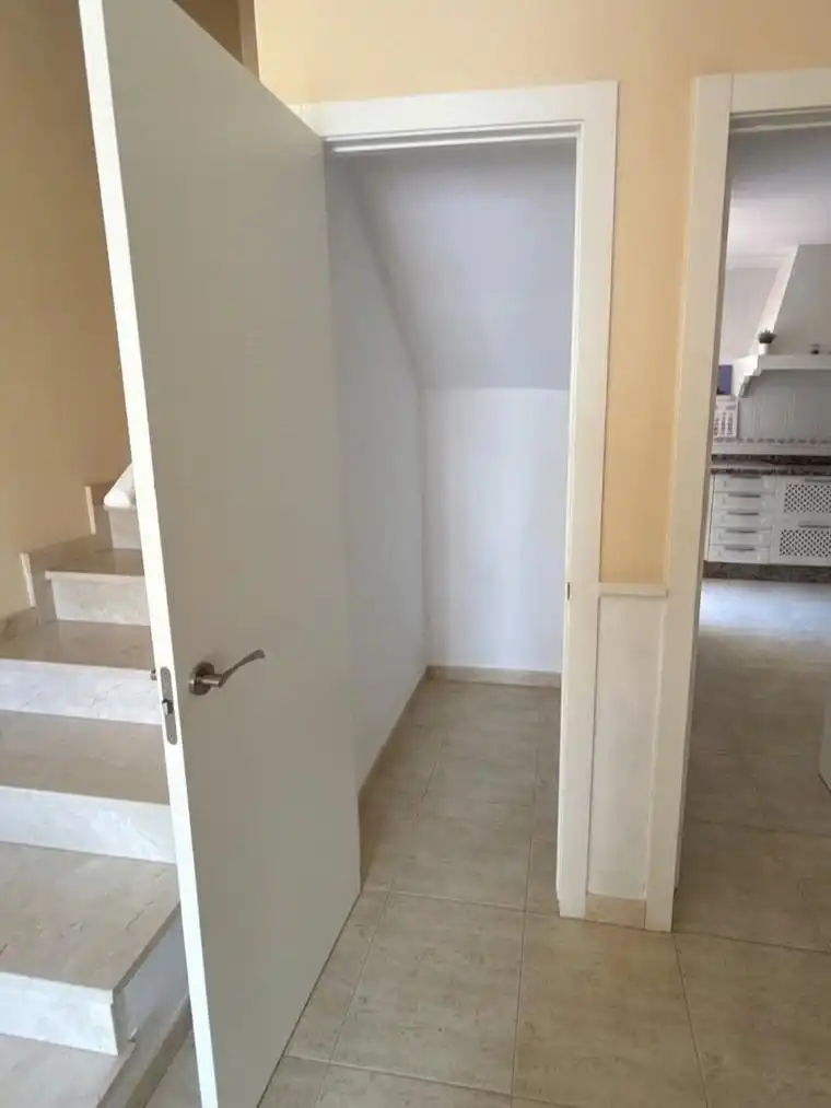Detached homes for rent to own in Alcalá de Guadaira  with Air Conditioner, Heating and Terrace