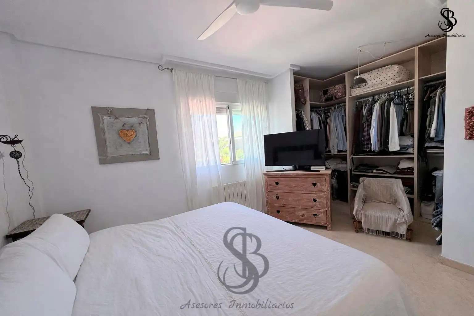 Habitación de Casa adosada en venta en Mutxamel con Aire acondicionado, Calefacción y Jardín privado