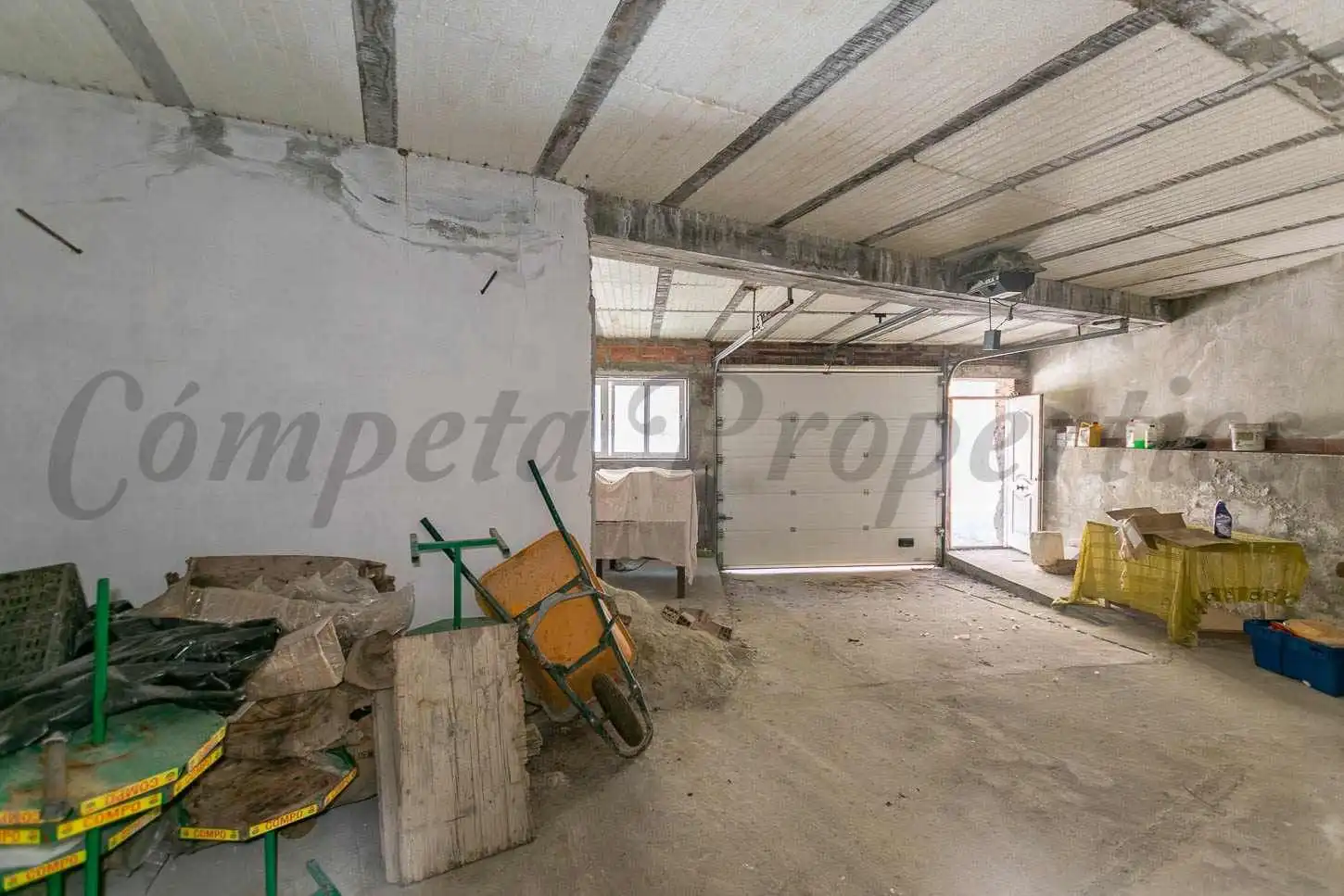 Casa o xalet en venda en Salares amb Jardí privat