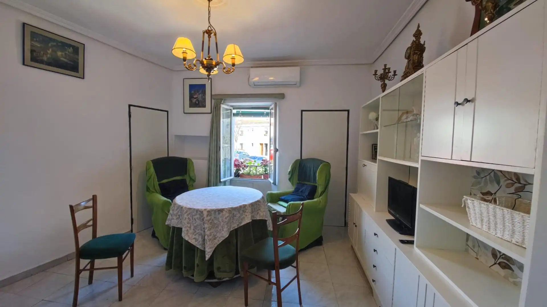 Habitación de Casa o chalet en venta en Casco Antiguo