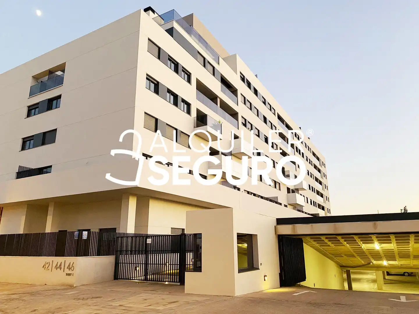 Exterior view of Flat for rent in Madrid  with Air Conditioner, Heating and Terrace