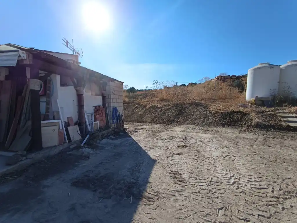 Finca rústica en venta en Casabermeja