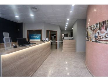 Business premises for sale in Calle MAJOR