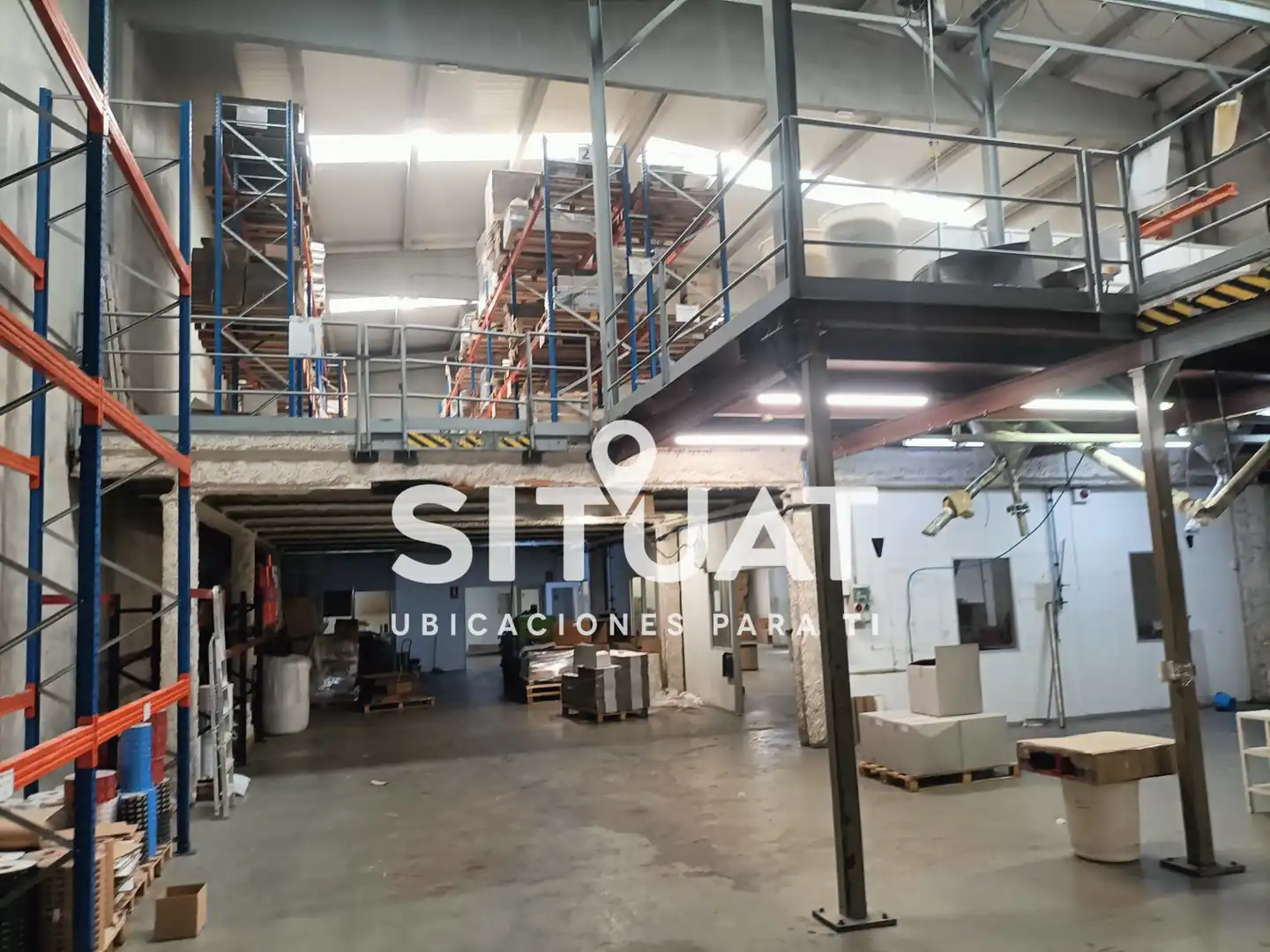 Nave industrial en venta en Pallejà con Calefacción y Alarma