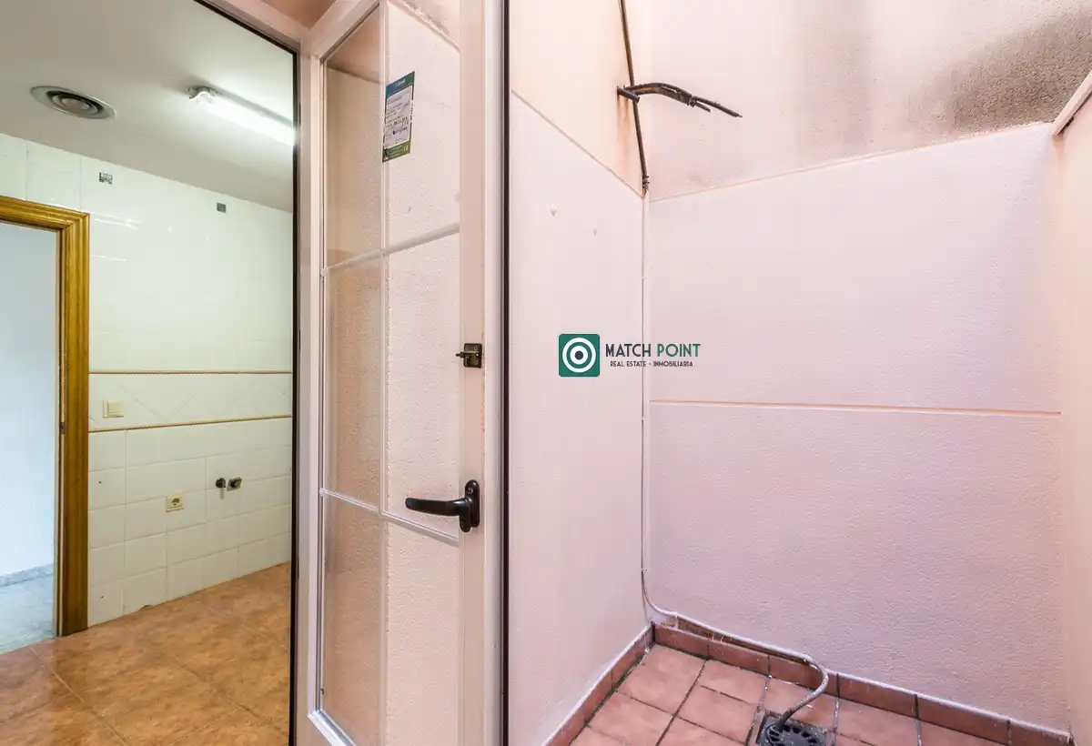 Baño de Piso en venta en Almuñécar