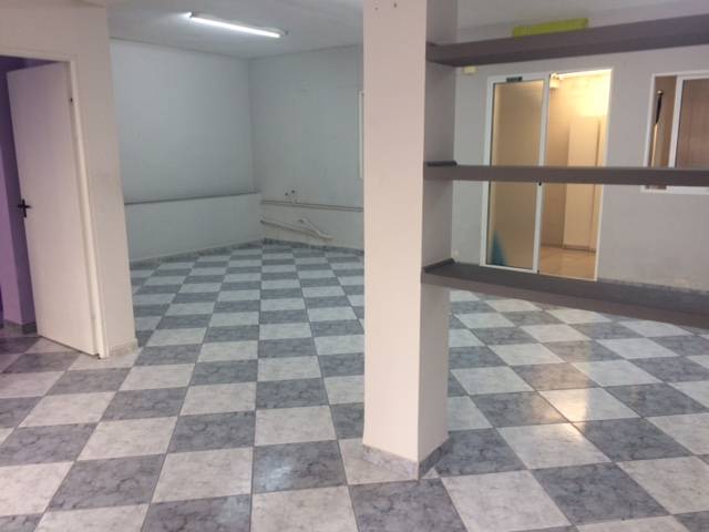 Local comercial en Venta en Avenida de Abril - 9 de Octubre