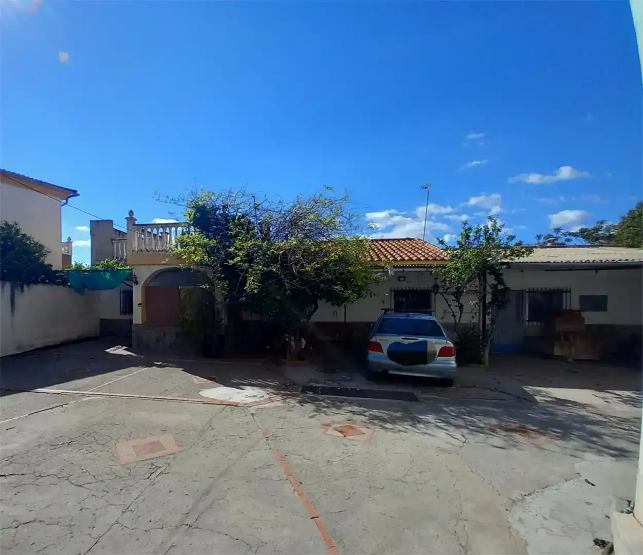 Vista exterior de Casa o xalet en venda en Las Gabias