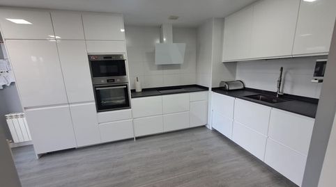 Foto 2 de Piso en venta en Irunbidea, Puente la Reina / Gares, Navarra