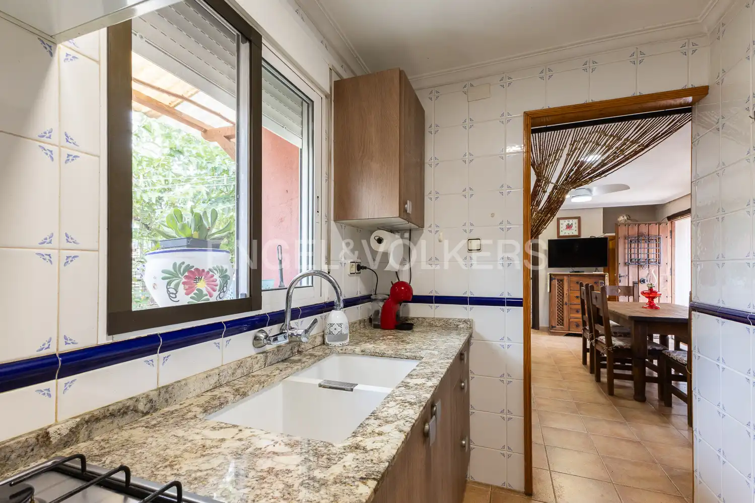 Cocina de Casa o chalet en venta en Casinos con Calefacción, Jardín privado y Terraza