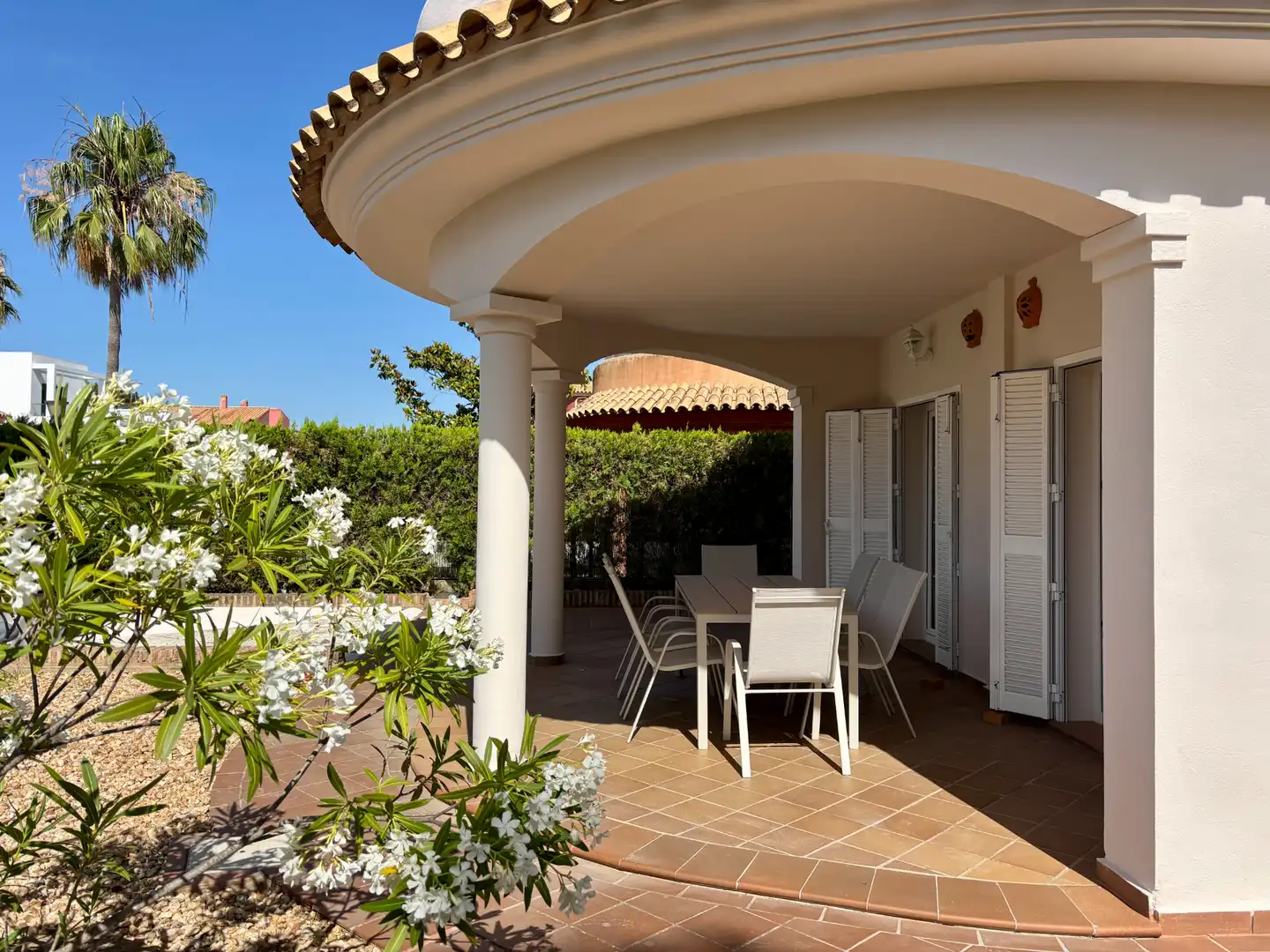 Terrasse von Haus oder Chalet zur Miete in Islantilla mit Klimaanlage, Heizung und Privatgarten