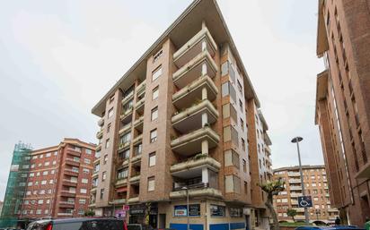 Exterior view of Flat for sale in Castro-Urdiales  with Balcony