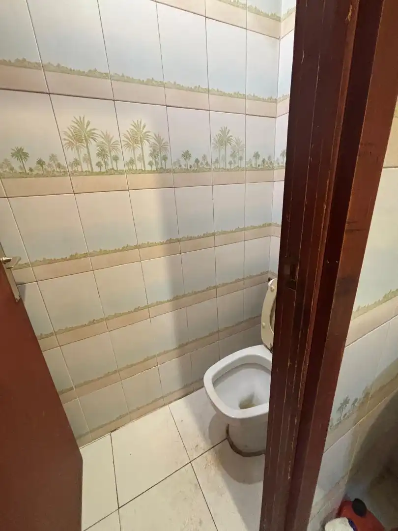 Badezimmer von Geschaftsraum zur Miete in  Pamplona / Iruña