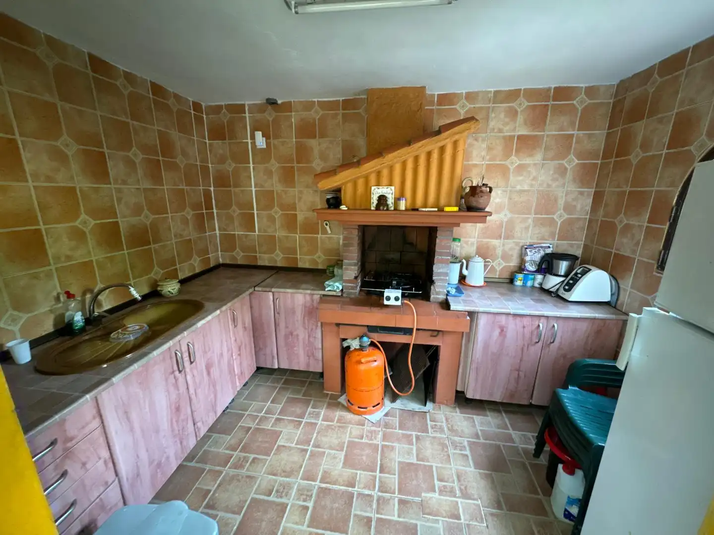 Cuina de Casa o xalet en venda en Chinchón amb Calefacció, Jardí privat i Terrassa