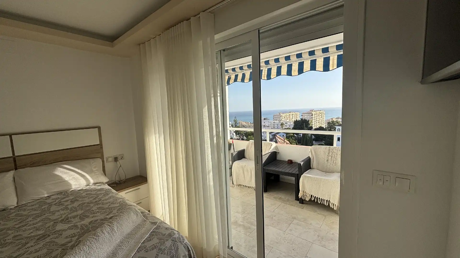Apartament amb piscina en venda a Solymar, imagen 14