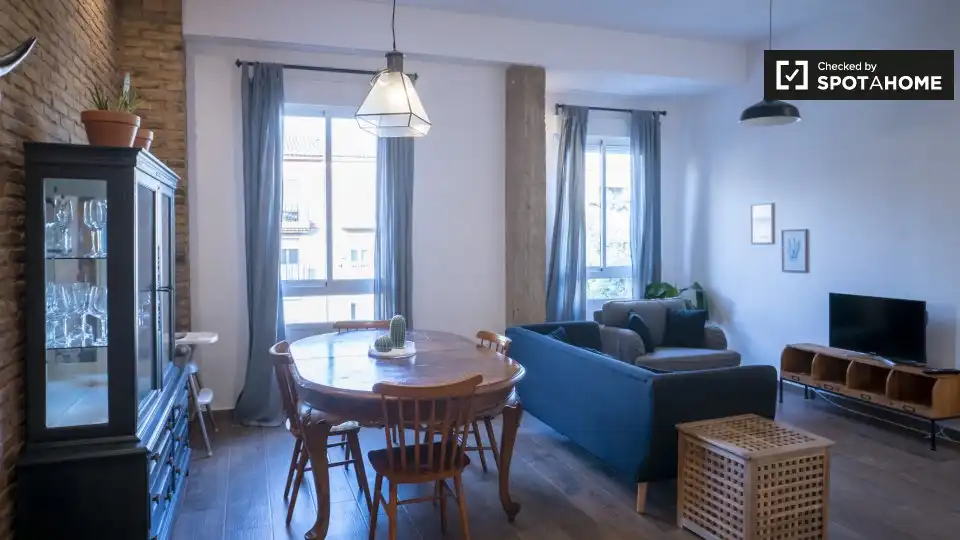 Comedor de Piso de alquiler en Valencia con Aire acondicionado, Calefacción y Amueblado