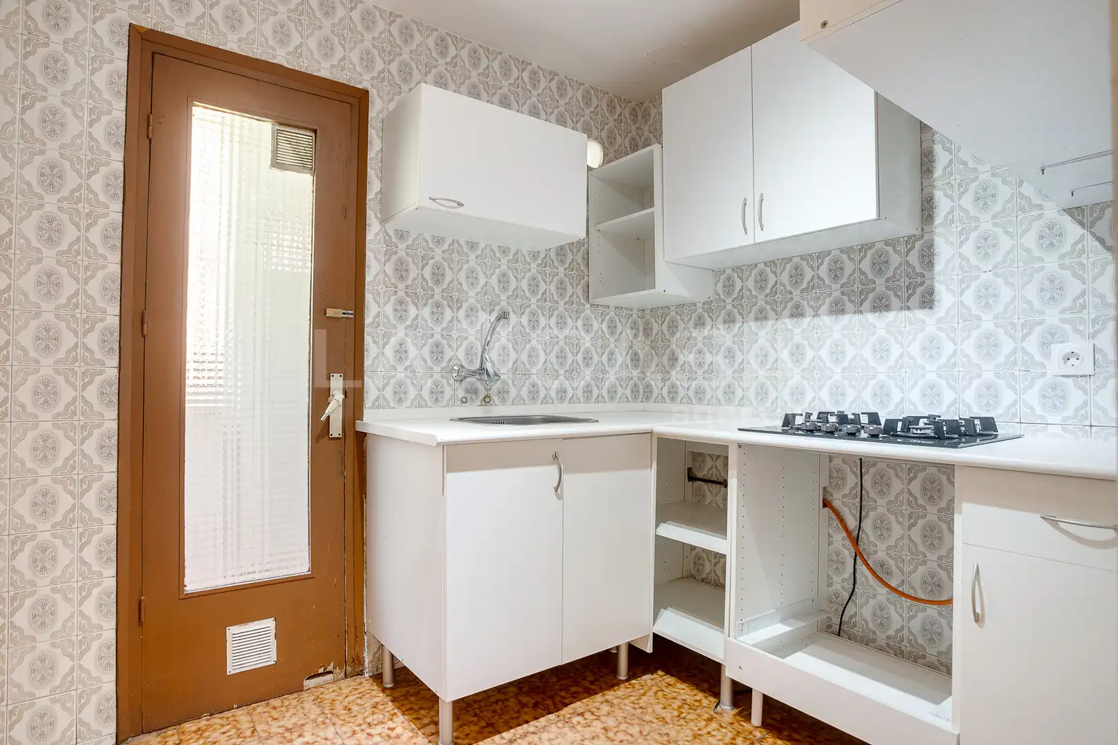 Cocina de Piso en venta en Barcelona con Balcón