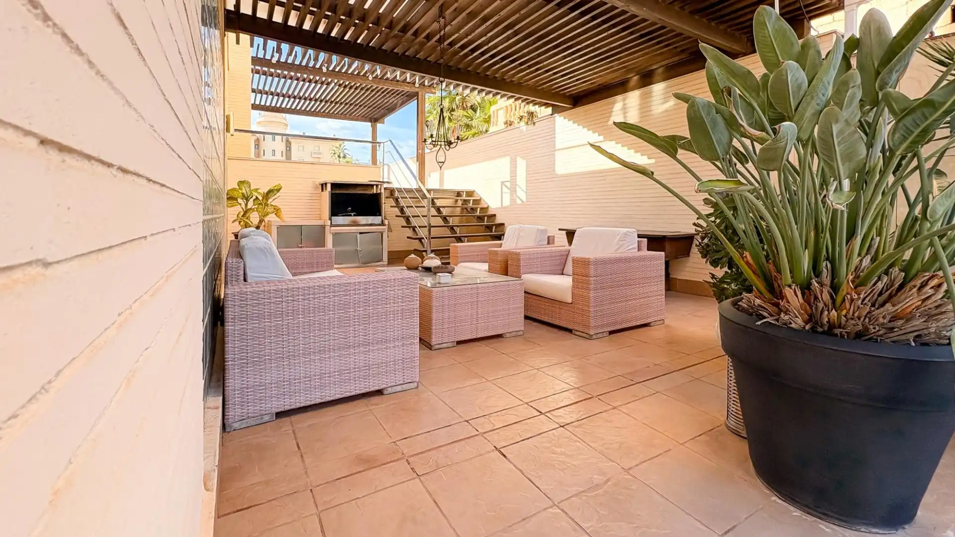 Terrassa de Casa o xalet en venda en Guardamar del Segura amb Calefacció, Jardí privat i Terrassa