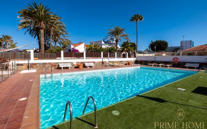 Piscina de Casa o xalet en venda en San Bartolomé de Tirajana amb Jardí privat i Piscina comunitària