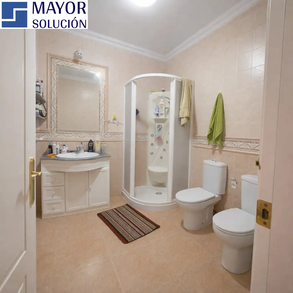 Bathroom of Houses for sale in Casariche  with Furnished