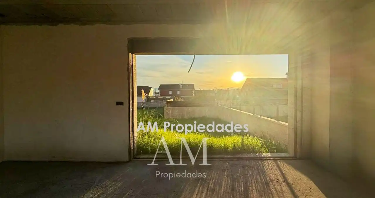 Vista exterior de Casa o xalet en venda en Baiona amb Calefacció, Jardí privat i Terrassa