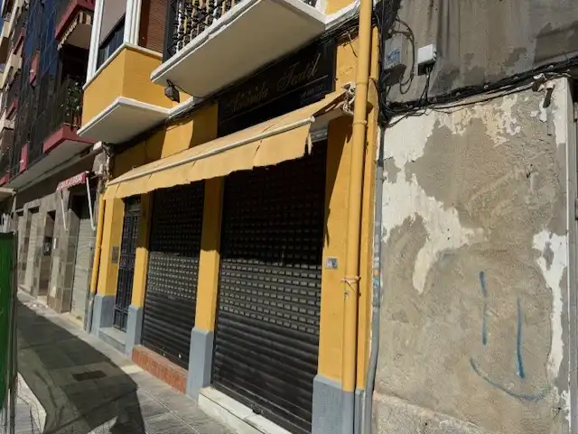 Gewerbefläche zur Miete in Calle El Paseo