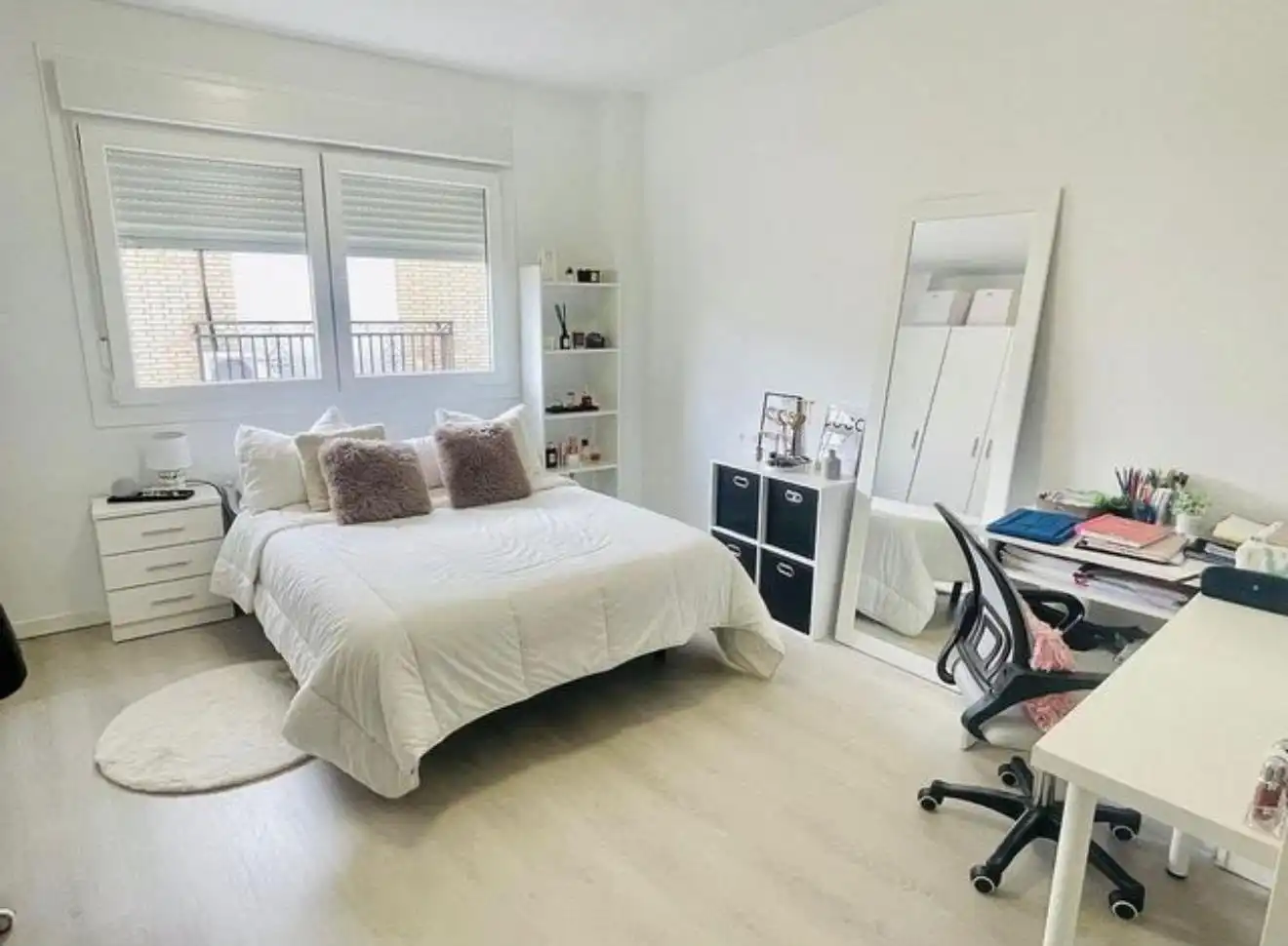 Appartamento con terrazza in vendita a Calle Duranes, imagen 3